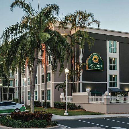 La Quinta By Wyndham Plantation At Sw 6Th St Hotel Exterior photo